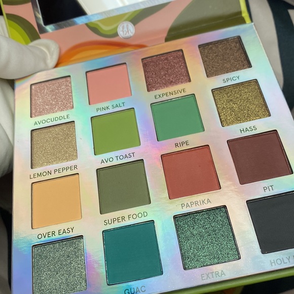 BH Cosmetics AVOCADO TOAST WEEKEND VIBES EYESHADOW PALETTE ☀️Last 1☀️PLASTIC NWT - Picture 2 of 12